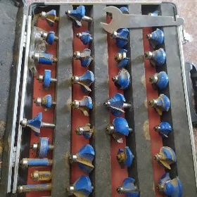 Инструмент по дереву