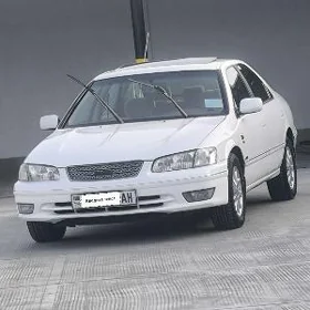 Toyota Camry 1998