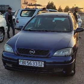 Opel Astra 2000