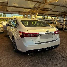 Toyota Avalon 2015