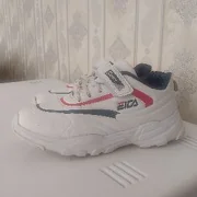 детские спортивная обувь