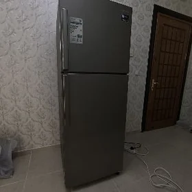 Holodilnik SAMSUNGHolodilni