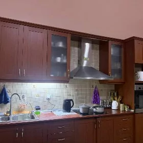 Kuhnýa we banýa üçin mebel