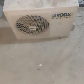 24 btu York kansaner  80 kbtrd