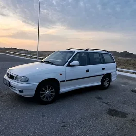 Opel Astra 1996