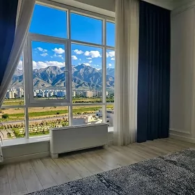 13 TAPGYR TAZE AYTAKOW 4 KOM