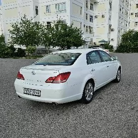 Toyota Avalon 2006