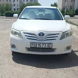 Toyota Camry 2010