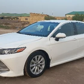Toyota Camry 2020