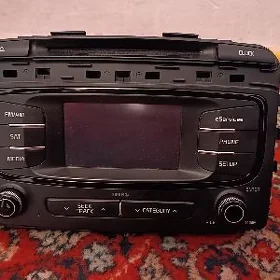 Магнитофон Kia Sanata