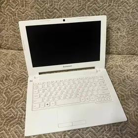 Lenovo s2030