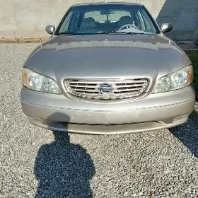 Nissan Maxima 2000