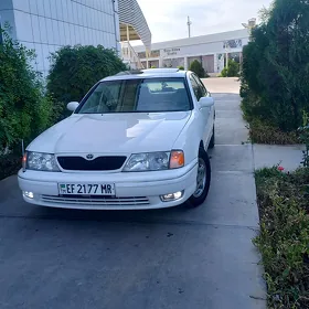 Toyota Avalon 1999