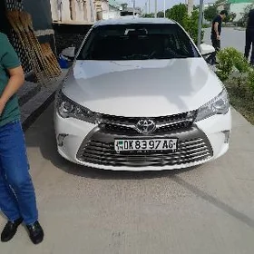 Toyota Camry 2017