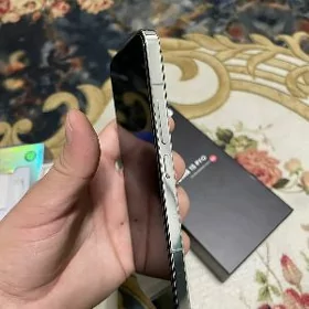 xiaomi 13 12/512