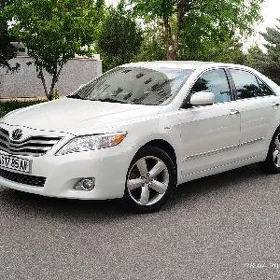 Toyota Camry 2011