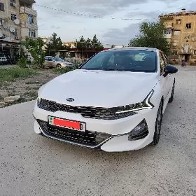 Kia K5 2021
