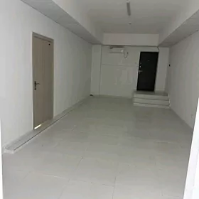 Gurtly satlyk podwal 105m²