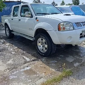 Nissan Navara 2006
