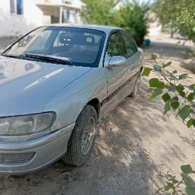 Opel Omega 1996