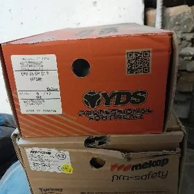 Ботинки Iṣ aýakgaby