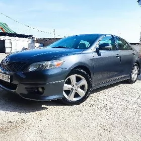 Toyota Camry 2011