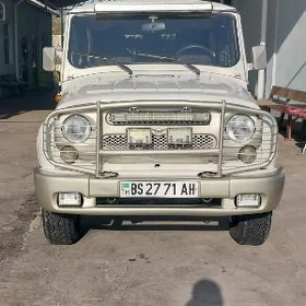 UAZ 469 2005