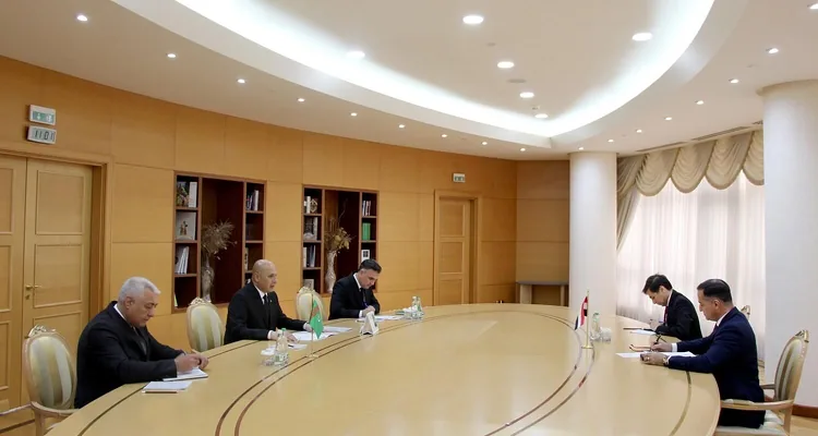 В МИД прошла встреча с новым послом Египта