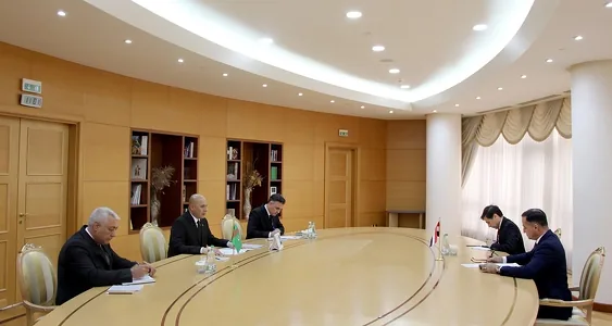 Müsür Arap Respublikasynyň Ilçisi ynanç hatlarynyň nusgalaryny gowşurdy