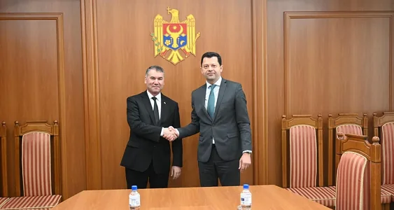 Посол Туркменистана встретился с госсекретарем МИД Молдовы