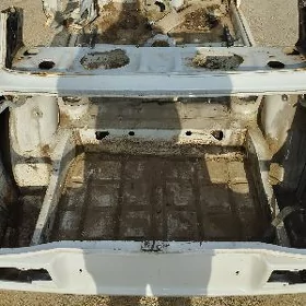 Lada 2107 yzky bolegi