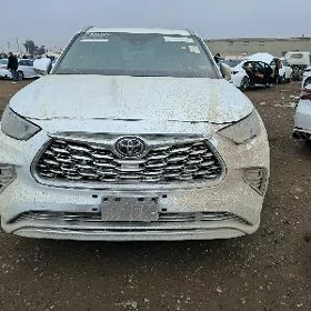 Toyota Highlander 2022