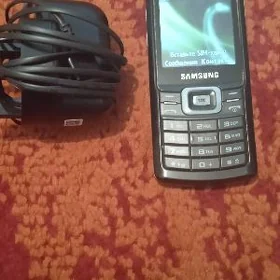 Telefon Samsung c5212 prostoý