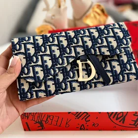 Женские кошельки