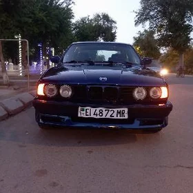 BMW 525 1989
