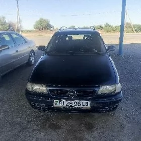 Opel Astra 1996
