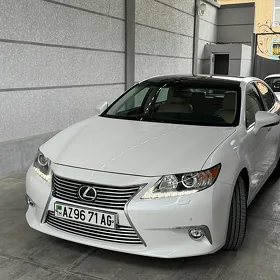 Lexus ES 350 2015