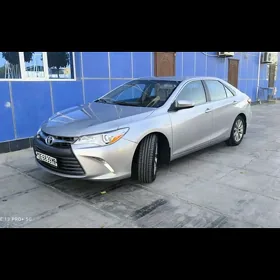Toyota Camry 2016