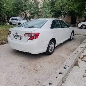 Toyota Camry 2012