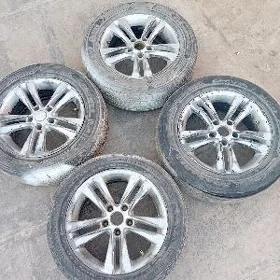 16 lik Mercedes-Benz