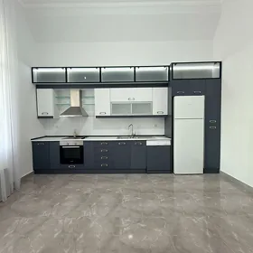 Чехова Элитка 4 ком 4 этаж