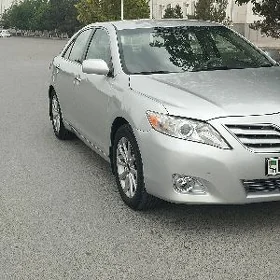 Toyota Camry 2010