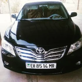 Toyota Camry 2010