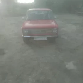 Lada 2104 1980