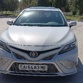 Toyota Camry 2022