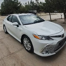 Toyota Camry 2022
