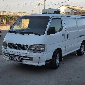 Toyota Hiace 2000
