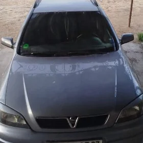 Opel Astra 2003