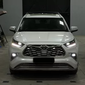 Toyota Highlander 2023