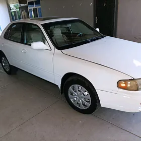 Toyota Camry 1996